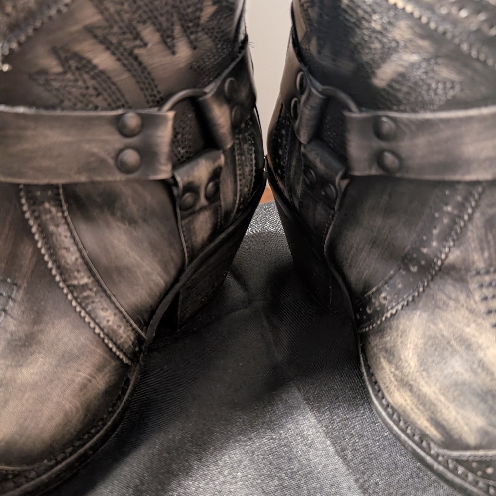 Dingo Distressed Black Western Boots Size 7 - Picture 2 of 8